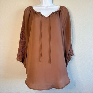 Joyce Brown Blouse 3/4 Flowy Sleeves